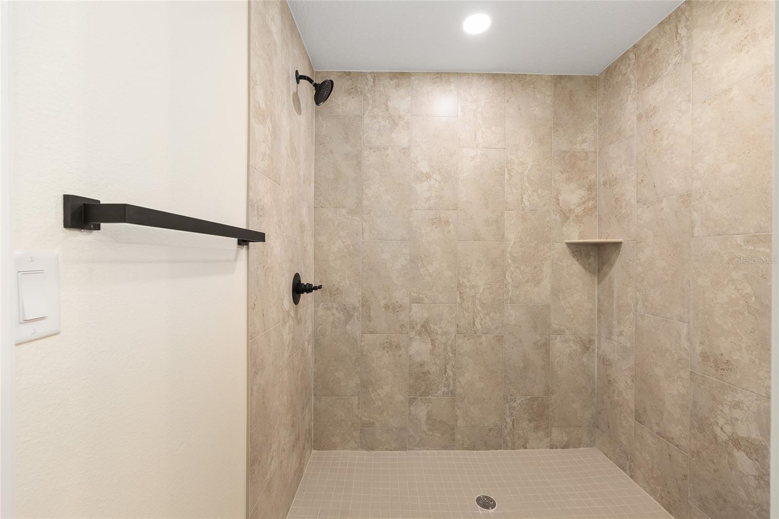 RAINBOW LAKES ESTATES - Residential