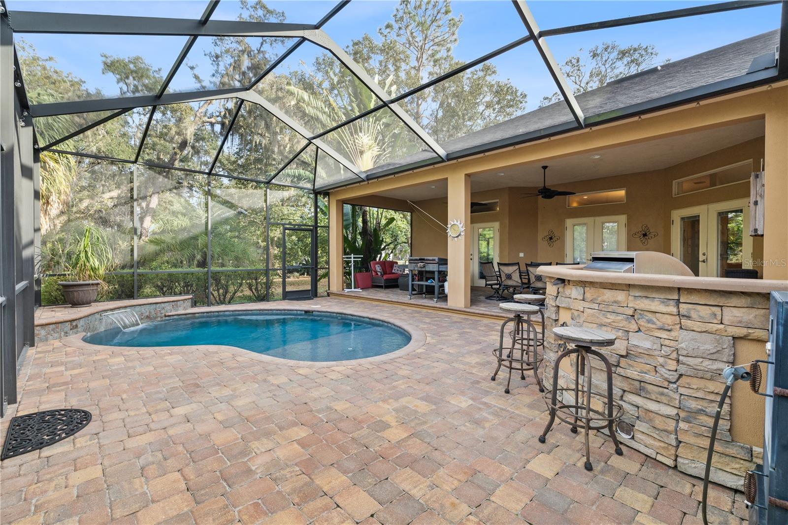 DEER BROOKE - Residential