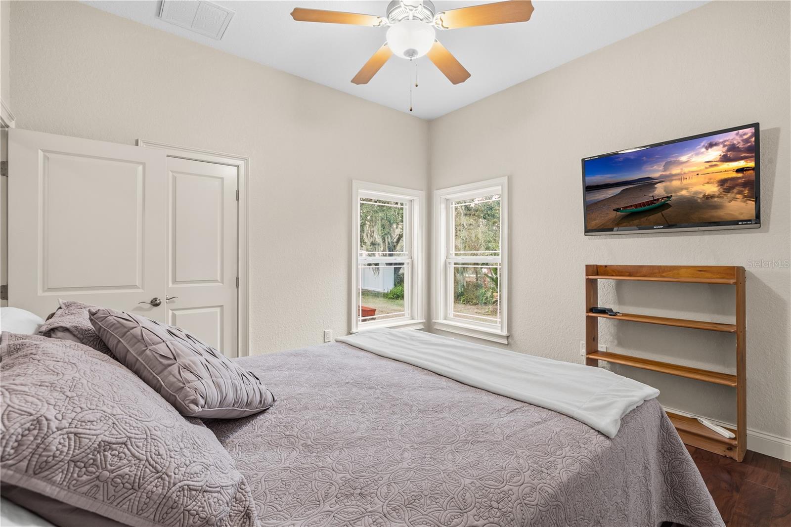 DEER BROOKE - Residential