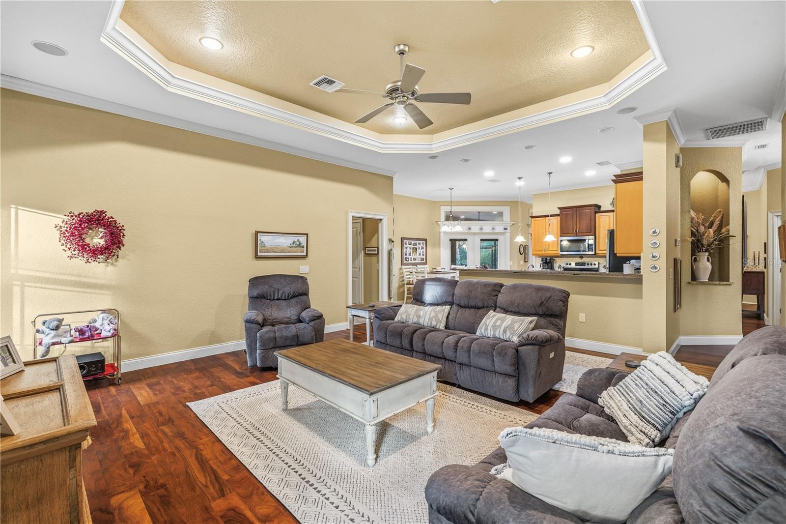 DEER BROOKE - Residential