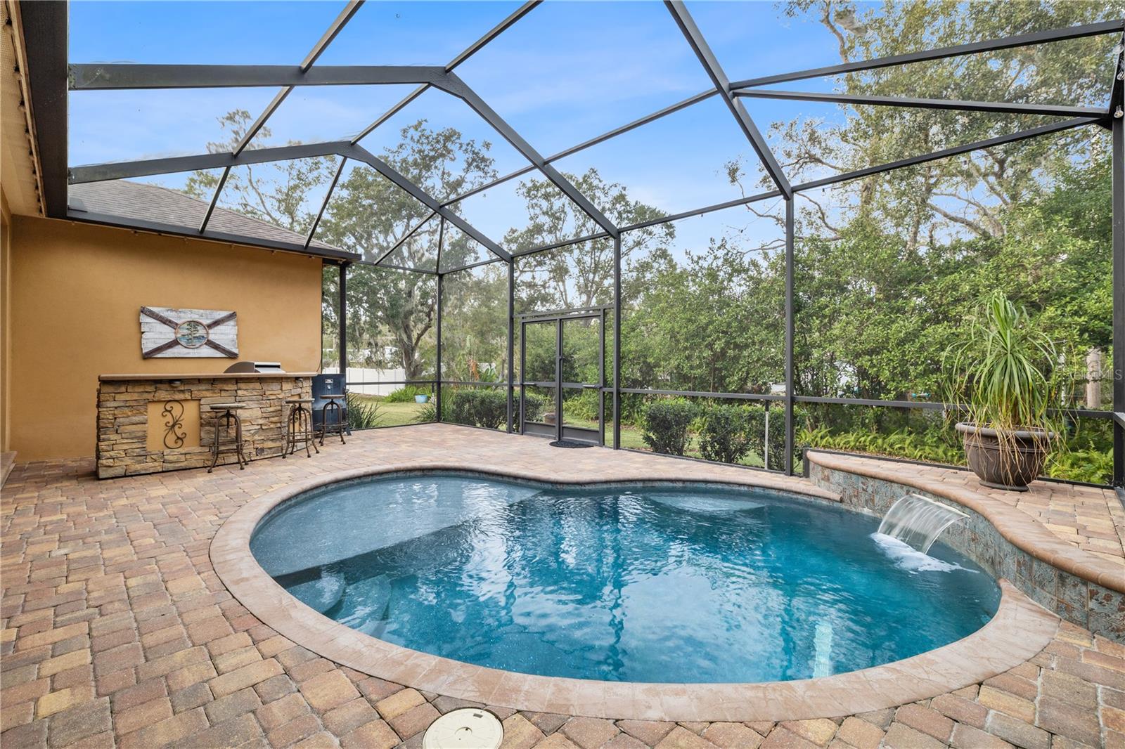 DEER BROOKE - Residential