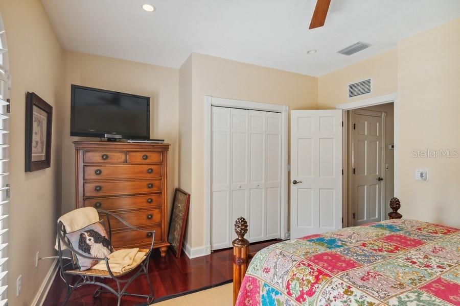 PRESTANCIA M N & O AMD - Residential