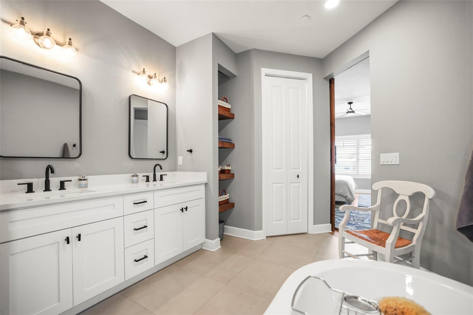 SAN RUFFINO II CONDO - Residential