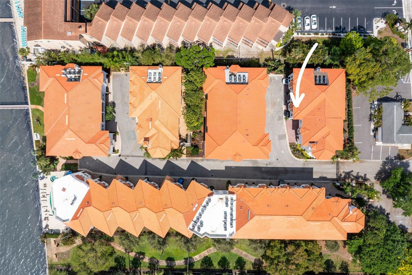 SAN RUFFINO II CONDO - Residential