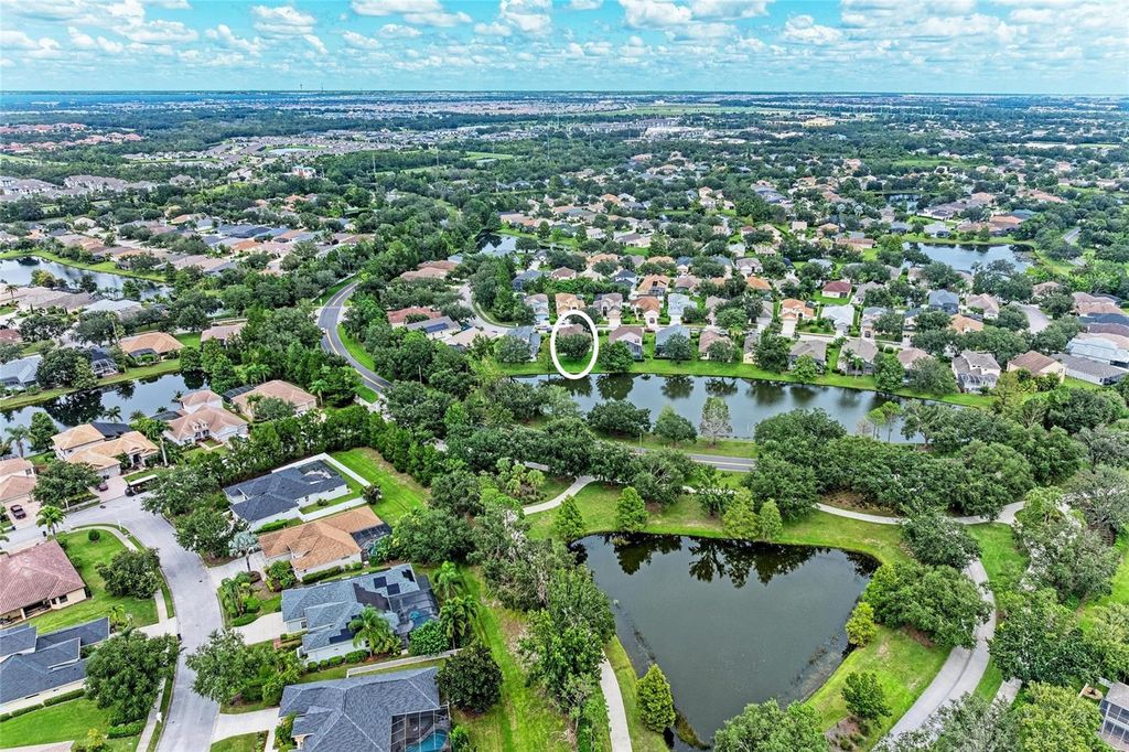 Photo of 6422 Blue Grosbeak Circle, Lakewood Ranch, FL 34202 (MLS # A4665229)