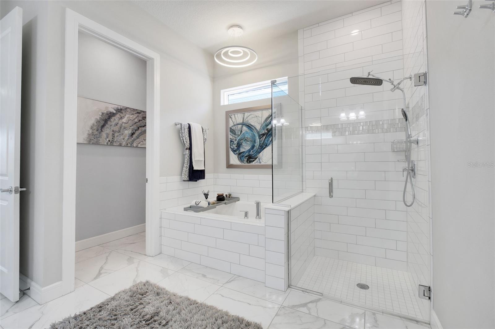 ISLES/LK NONA PH 2 - Residential