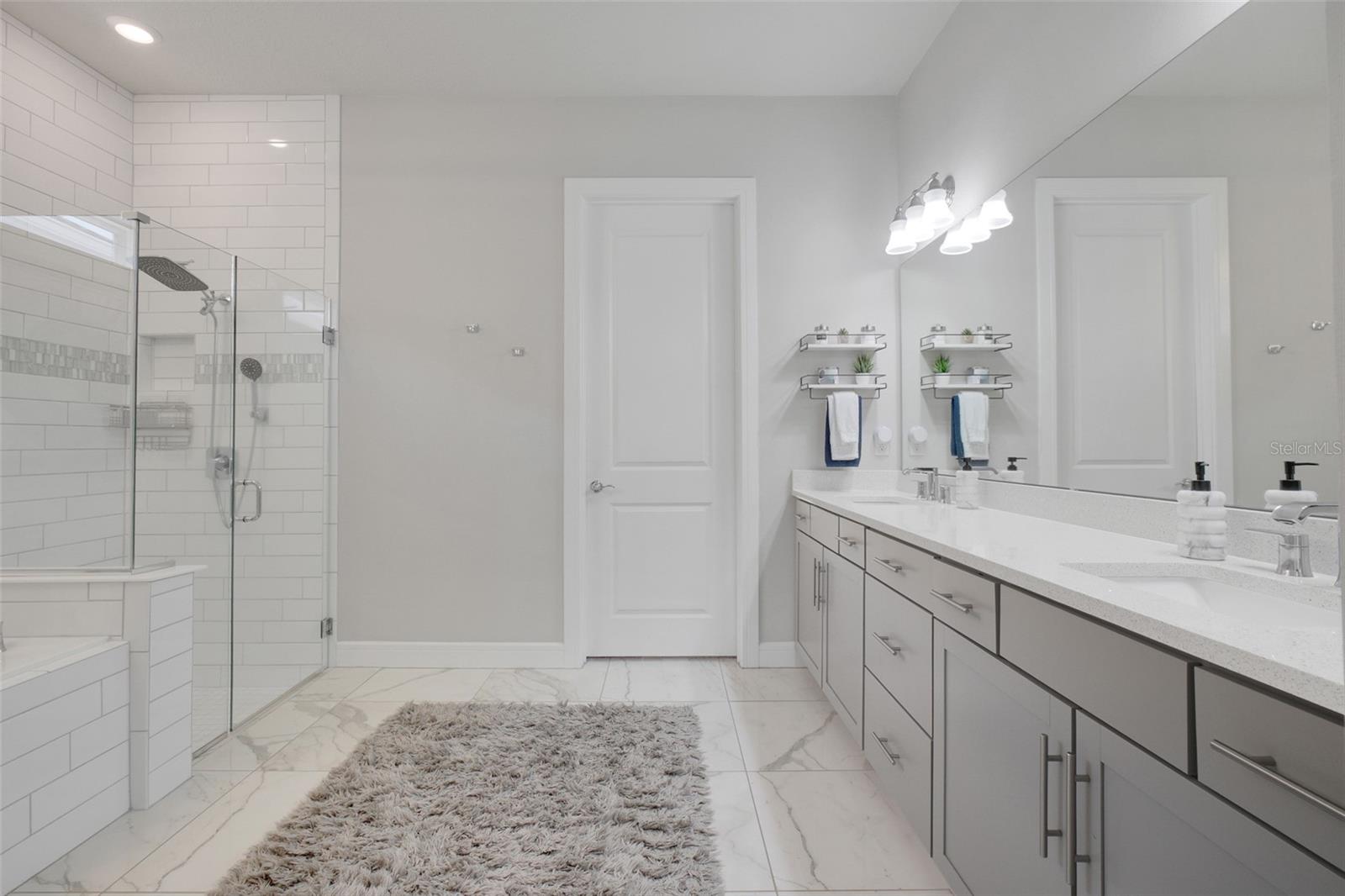 ISLES/LK NONA PH 2 - Residential