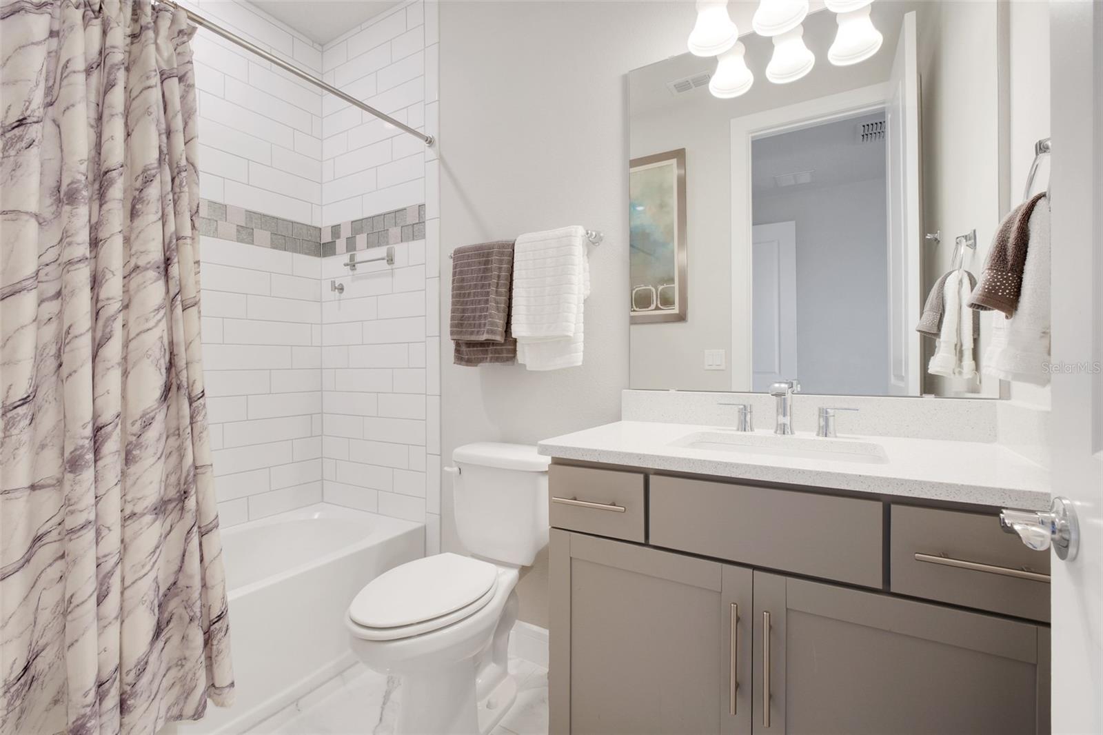 ISLES/LK NONA PH 2 - Residential