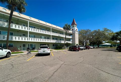 Photo of 2400 Columbia Drive #18, Clearwater, FL 33763 (MLS # TB8483456)