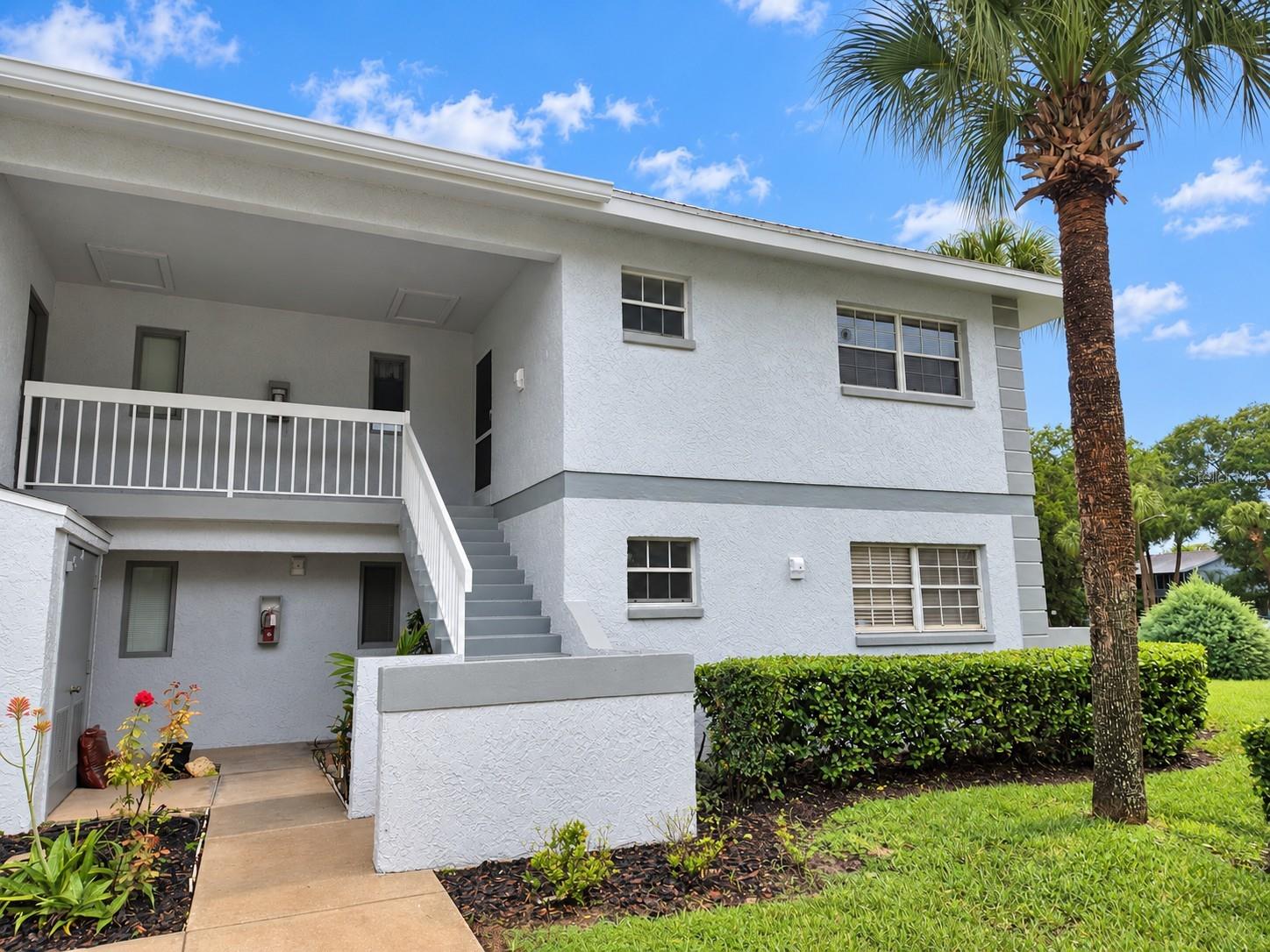 580 FAIRWAYS LANE G204