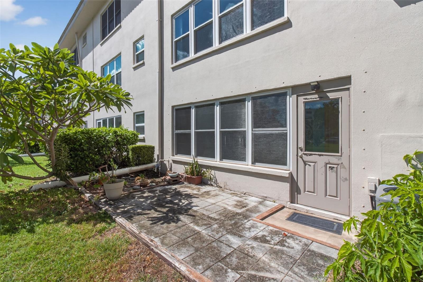 FIVE TOWNS OF ST PETE - Residential