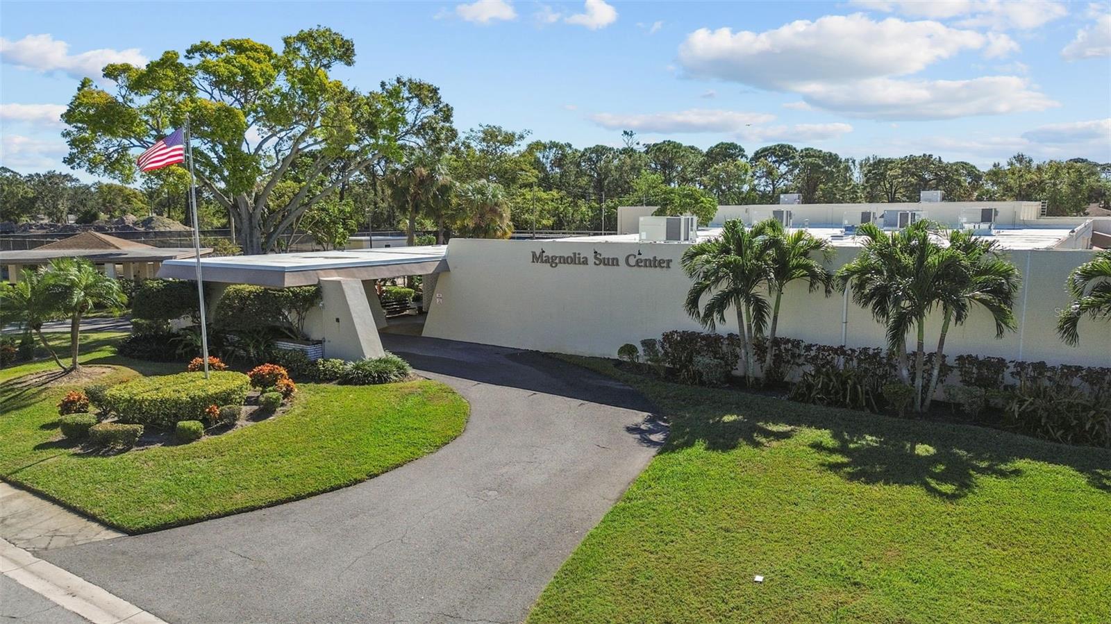 FIVE TOWNS OF ST PETE - Residential