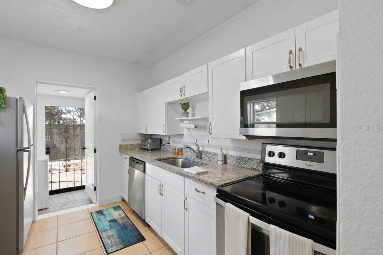 LAKE SILVER TERRACE - Residential