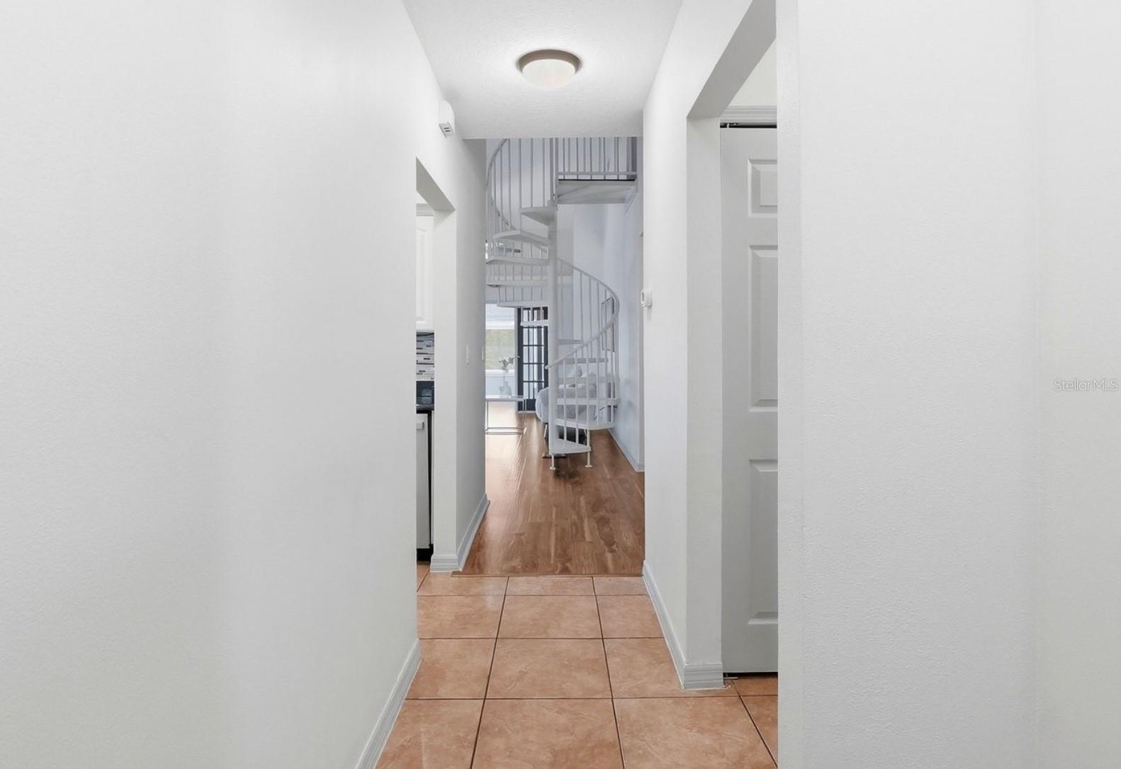 VILLAS AT LAKEPOINT - Residential