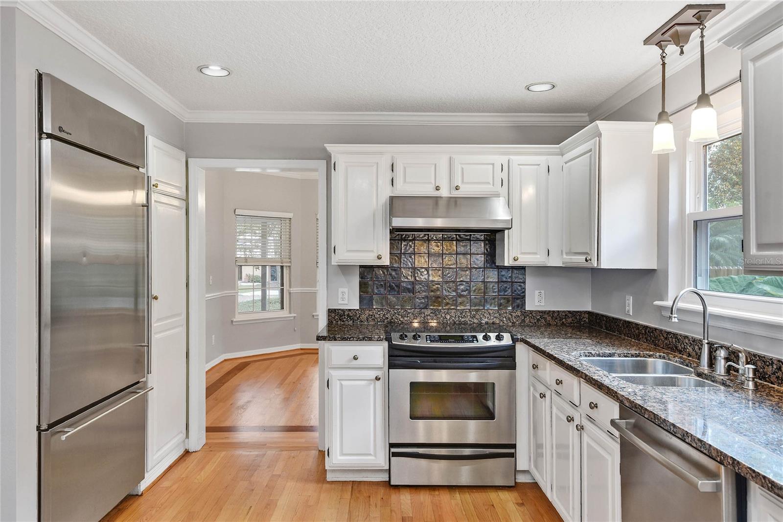 COMSTOCK PARK - Residential Lease