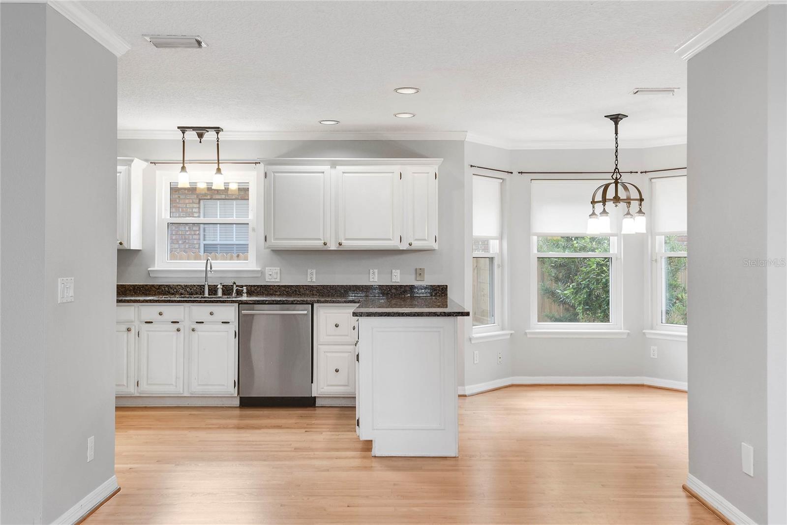 COMSTOCK PARK - Residential Lease