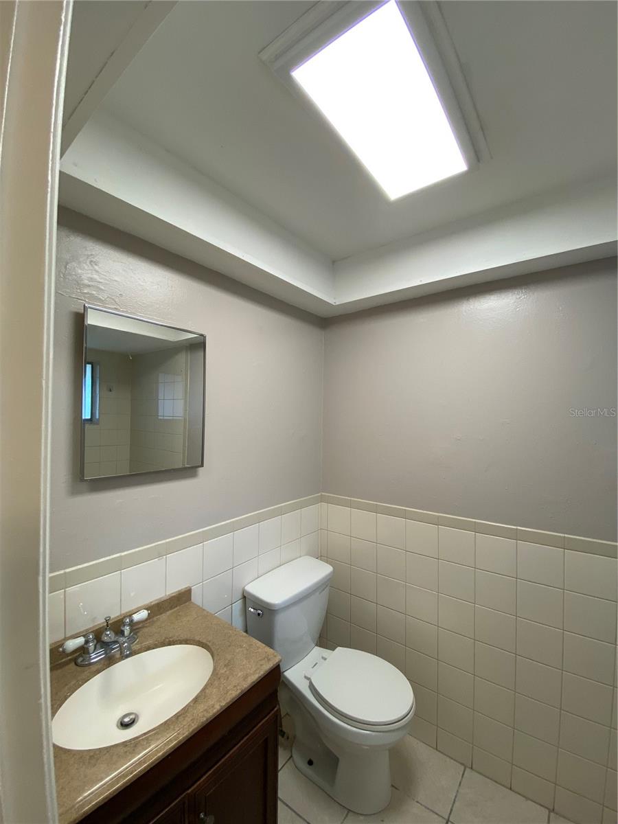 WESTWOOD HEIGHTS 2ND ADD - Residential Lease