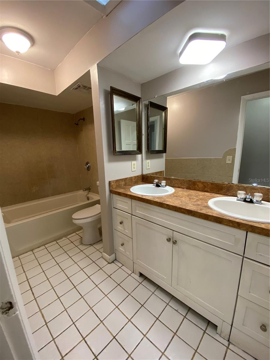 WESTWOOD HEIGHTS 2ND ADD - Residential Lease