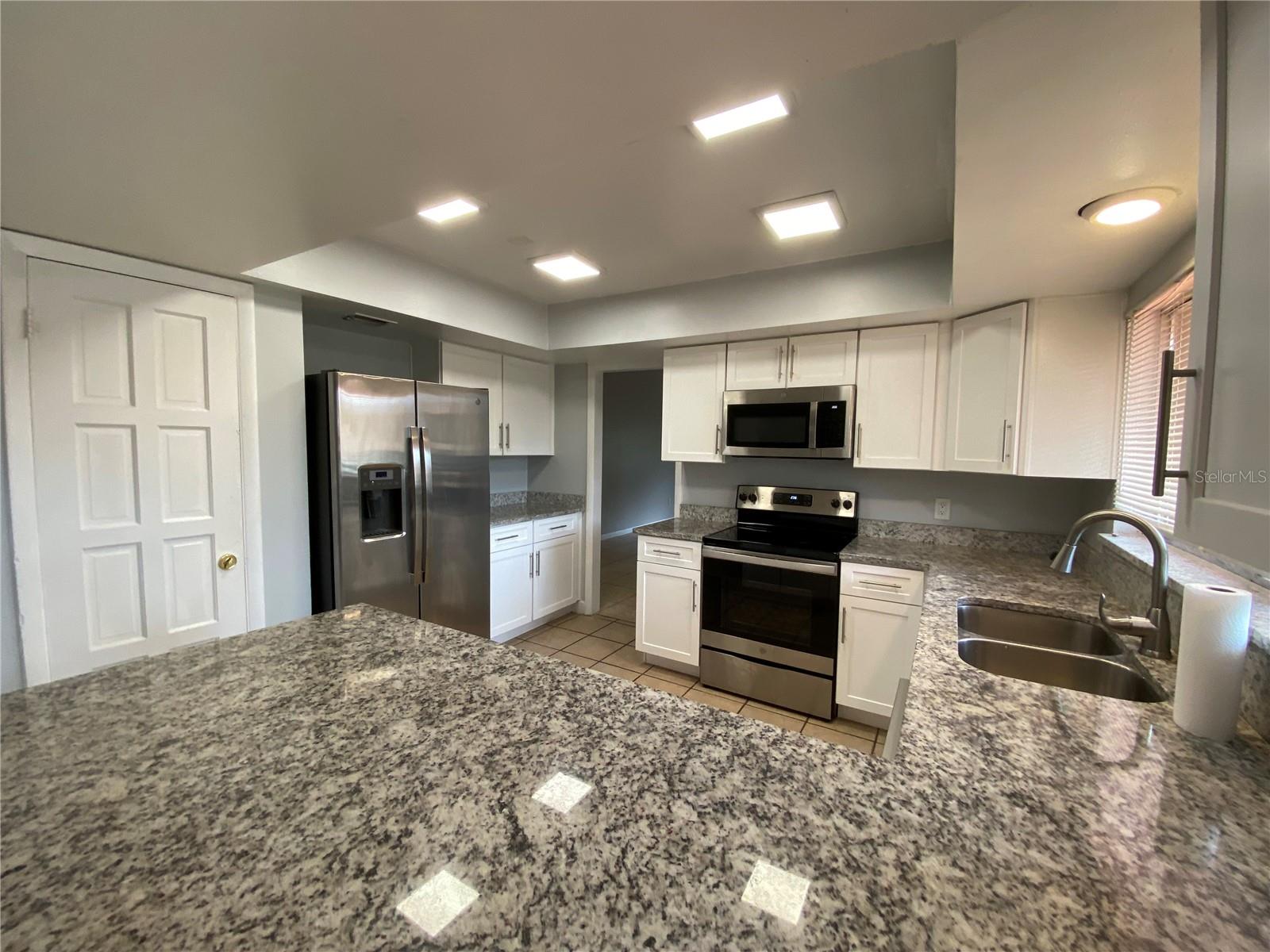 WESTWOOD HEIGHTS 2ND ADD - Residential Lease