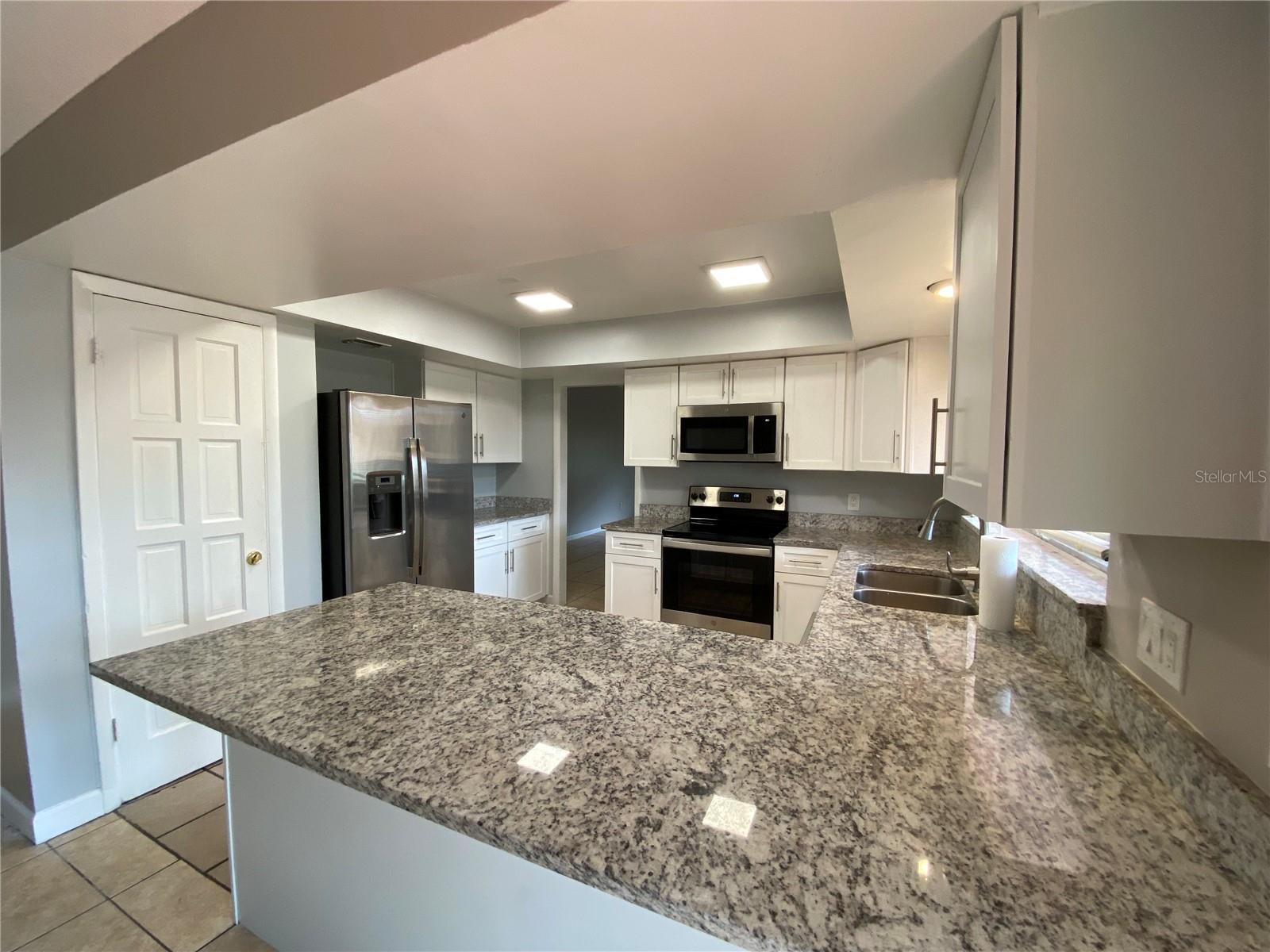 WESTWOOD HEIGHTS 2ND ADD - Residential Lease