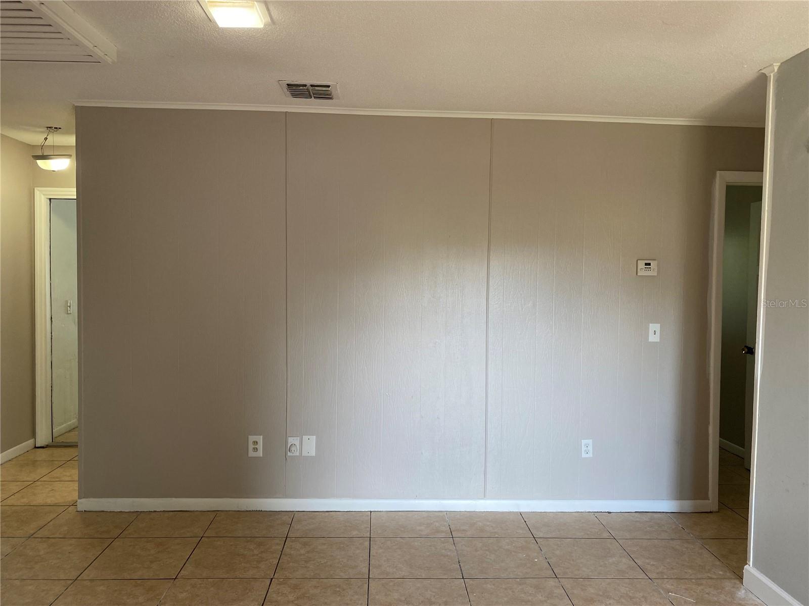 WESTWOOD HEIGHTS 2ND ADD - Residential Lease