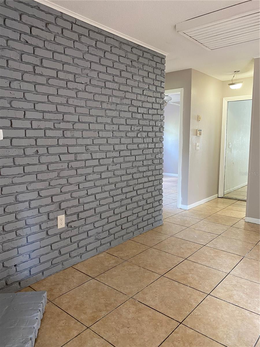 WESTWOOD HEIGHTS 2ND ADD - Residential Lease