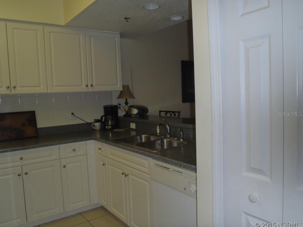 Ocean Walk Condo At Nsb - Residential