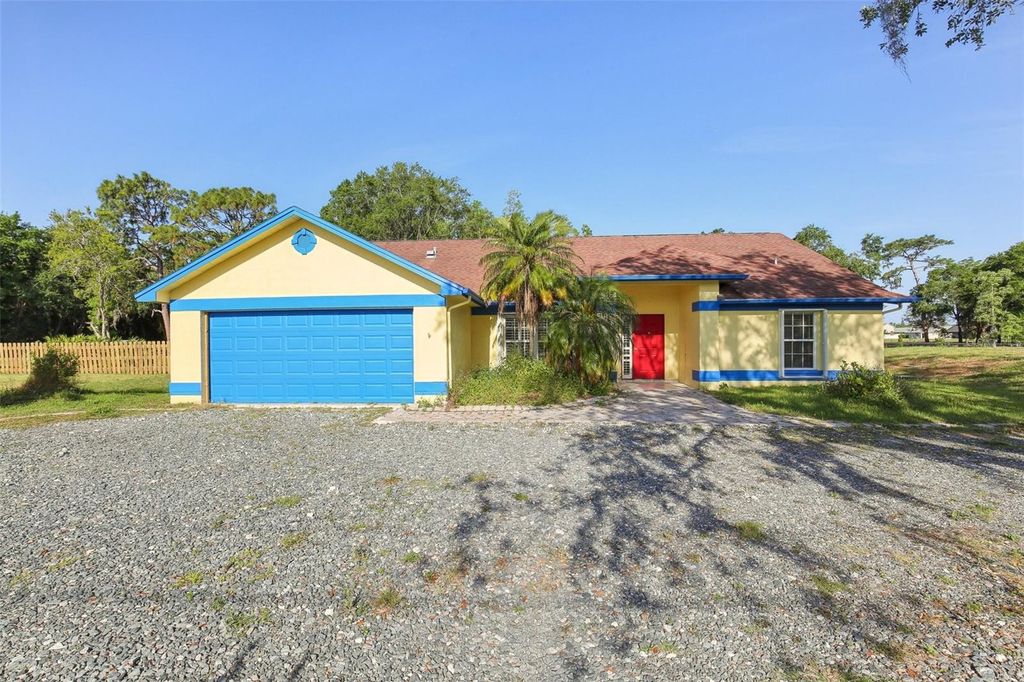 Photo of 4025 Meadow Run Lane, Wesley Chapel, FL 33543 (MLS # TB8379695)