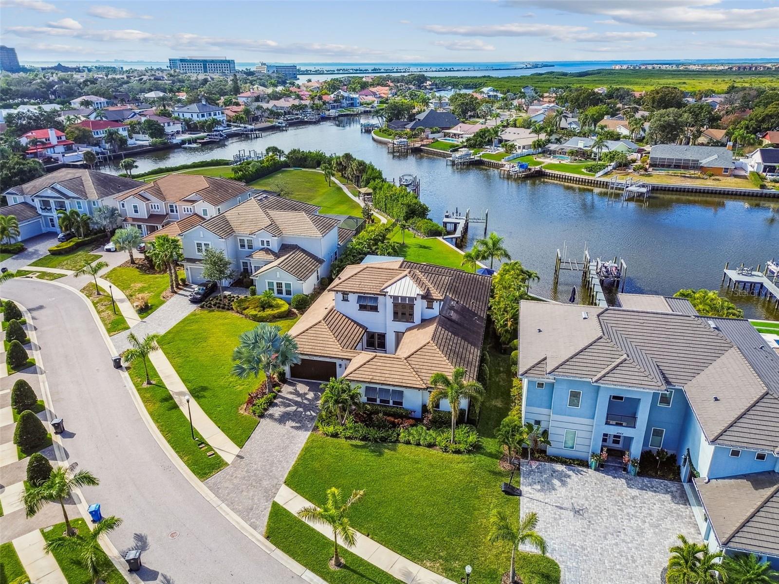 COVE AT ROCKY POINT - Residential