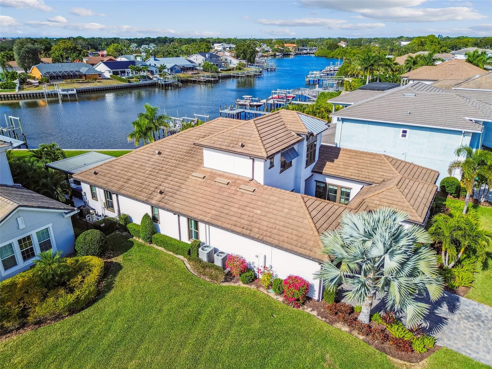 COVE AT ROCKY POINT - Residential