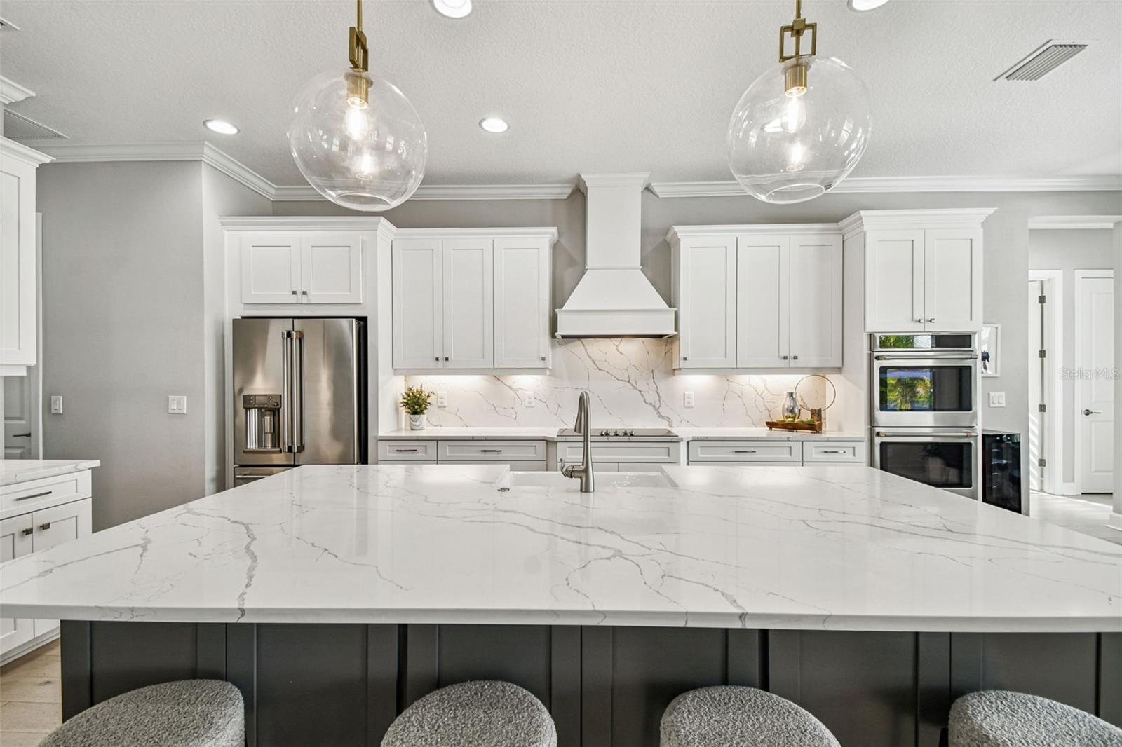 COVE AT ROCKY POINT - Residential