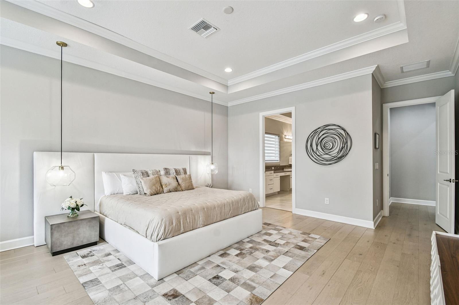 COVE AT ROCKY POINT - Residential