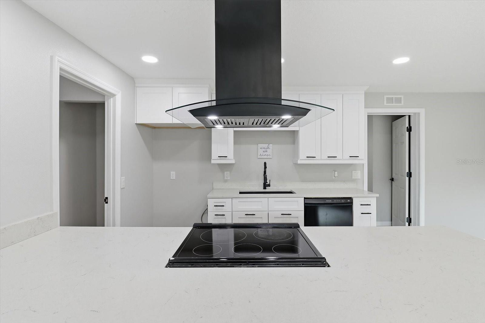 BEVERLY HILLS UNIT 02 - Residential