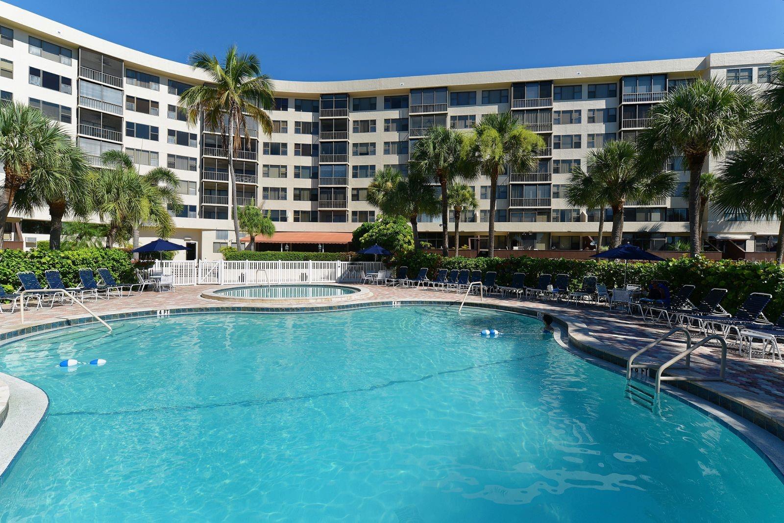 HARBOR TOWERS Y & R - Residential