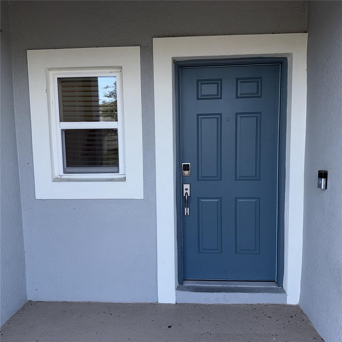 THE TOWNHOMES AT BELLALAGO - Residential Lease
