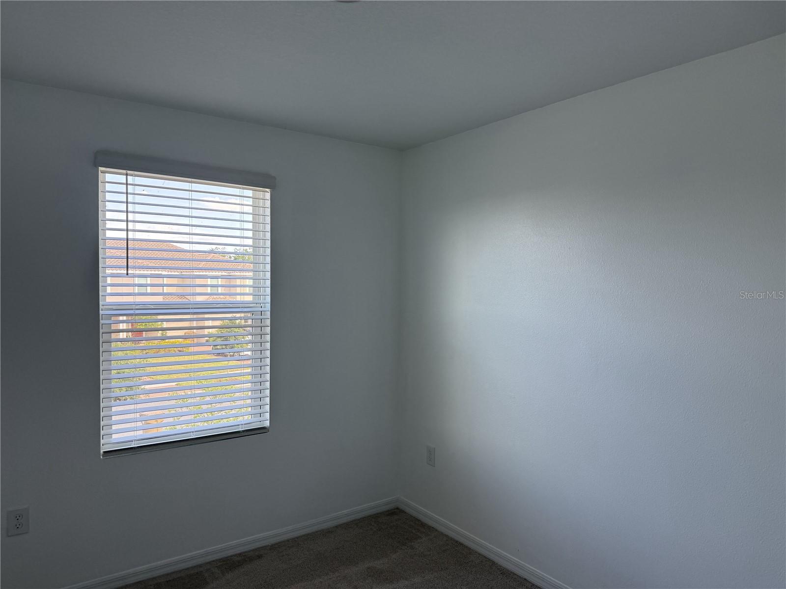 THE TOWNHOMES AT BELLALAGO - Residential Lease