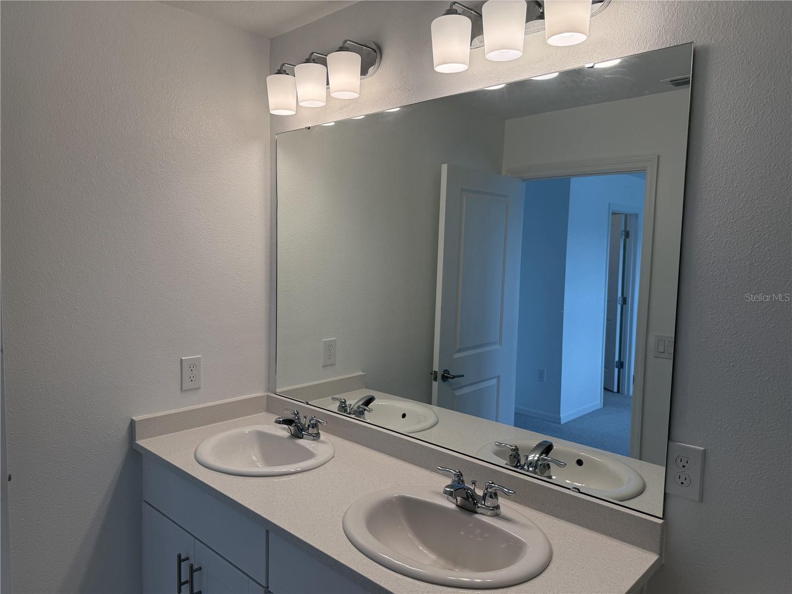 THE TOWNHOMES AT BELLALAGO - Residential Lease