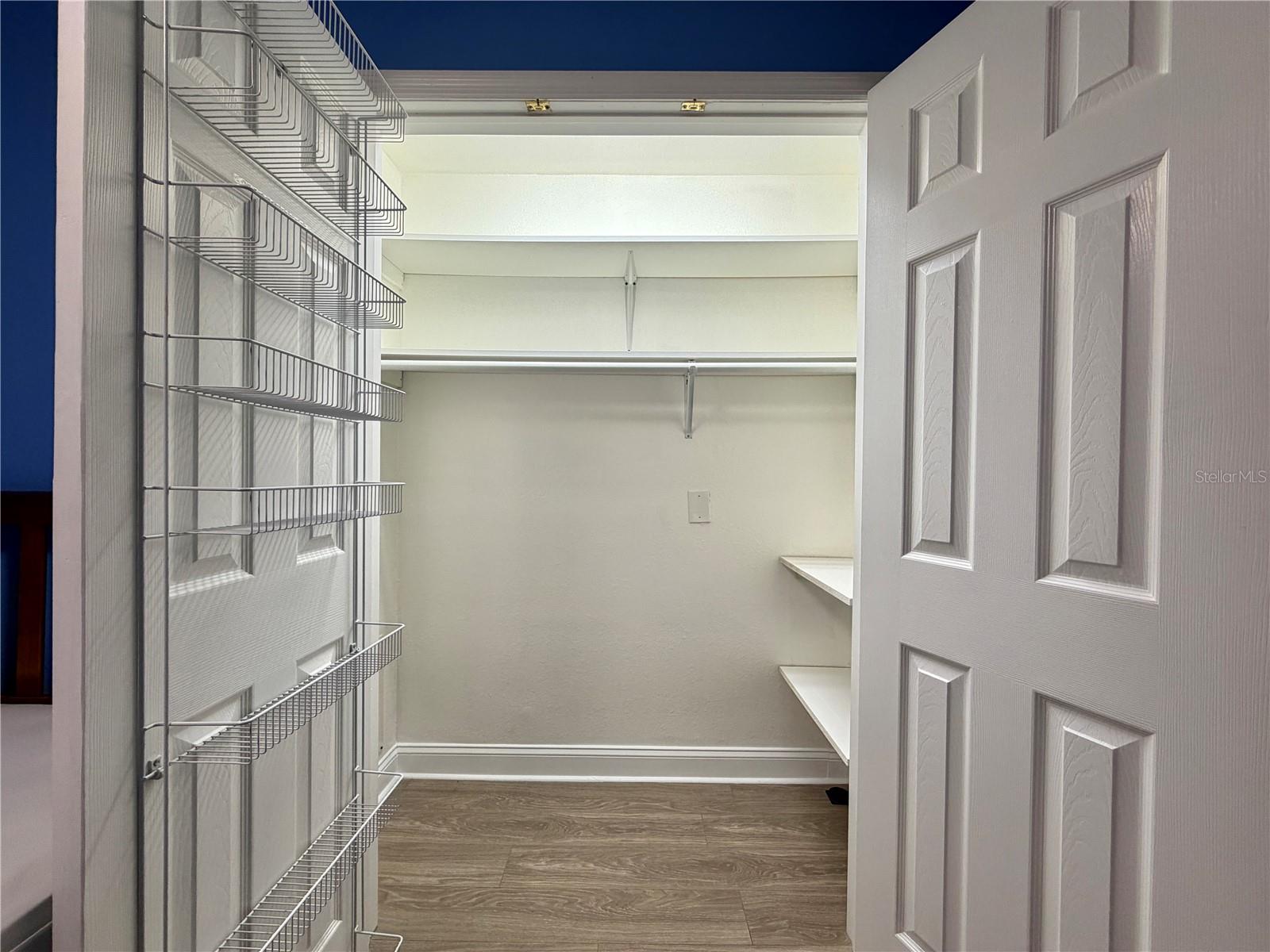 PASADENA VISTA - Residential Lease