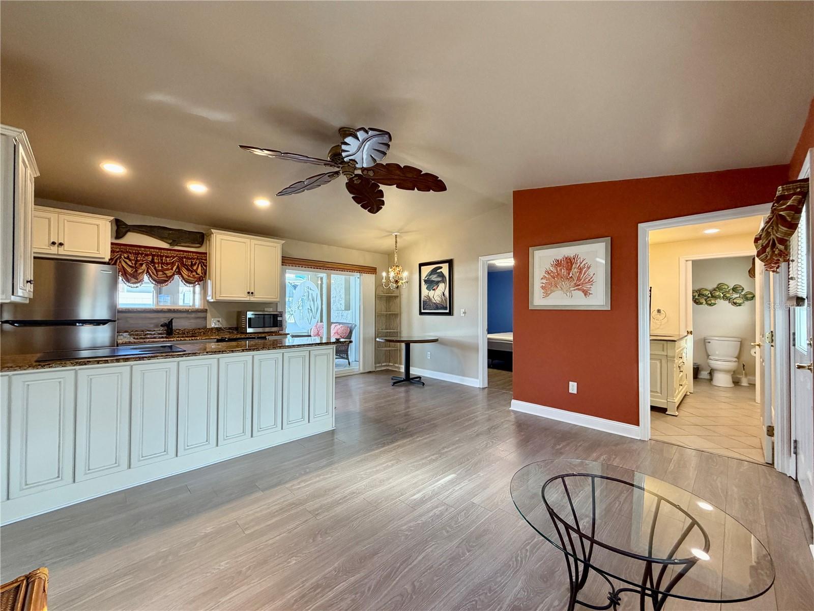 PASADENA VISTA - Residential Lease