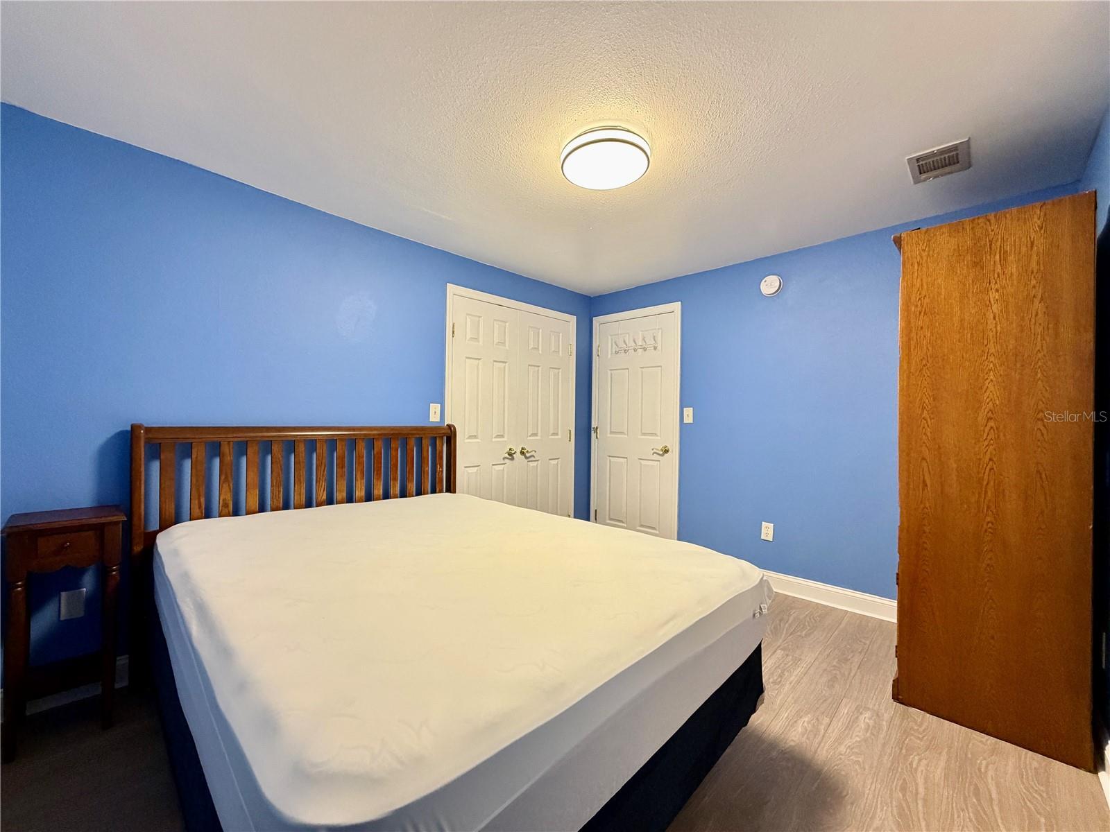 PASADENA VISTA - Residential Lease