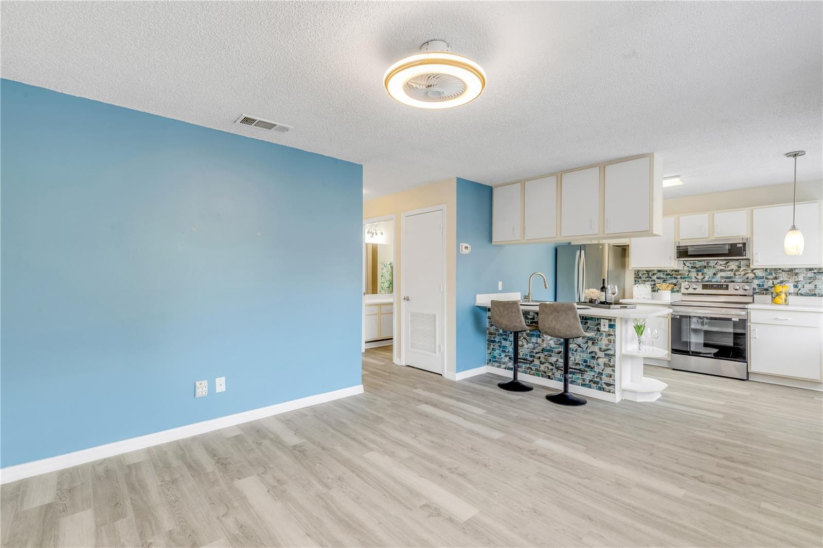 YORKTOWNE ESTATE CONDO - Residential