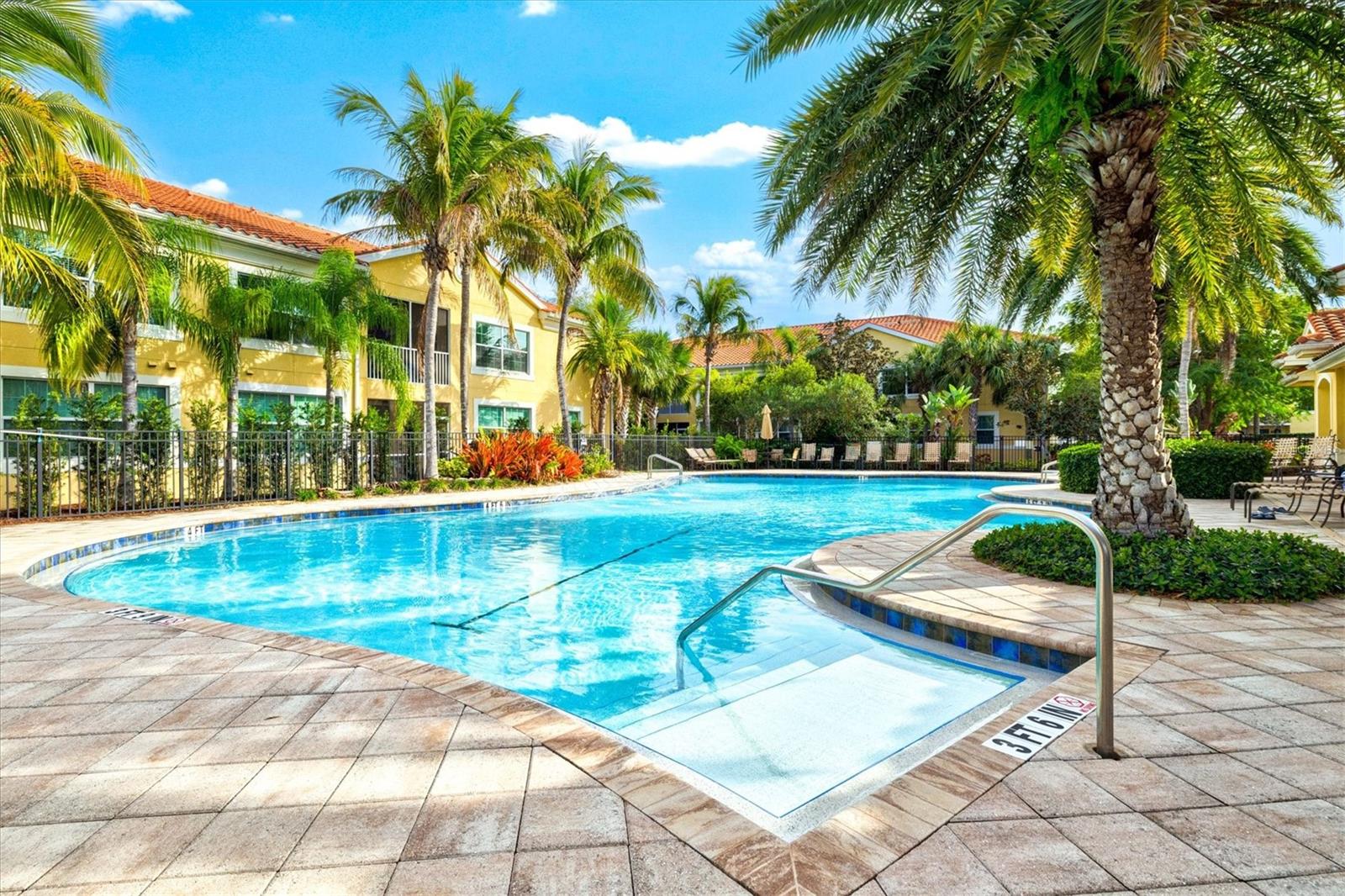 BAY STREET VILLAGE - Residential