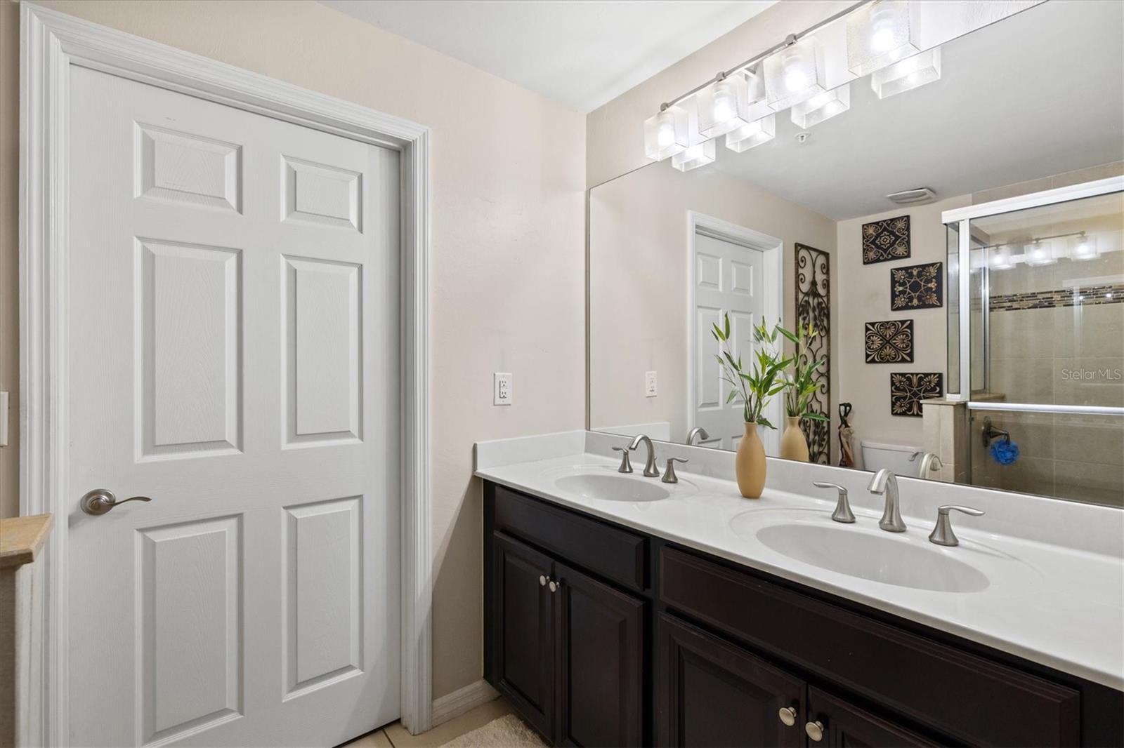 BAY STREET VILLAGE - Residential