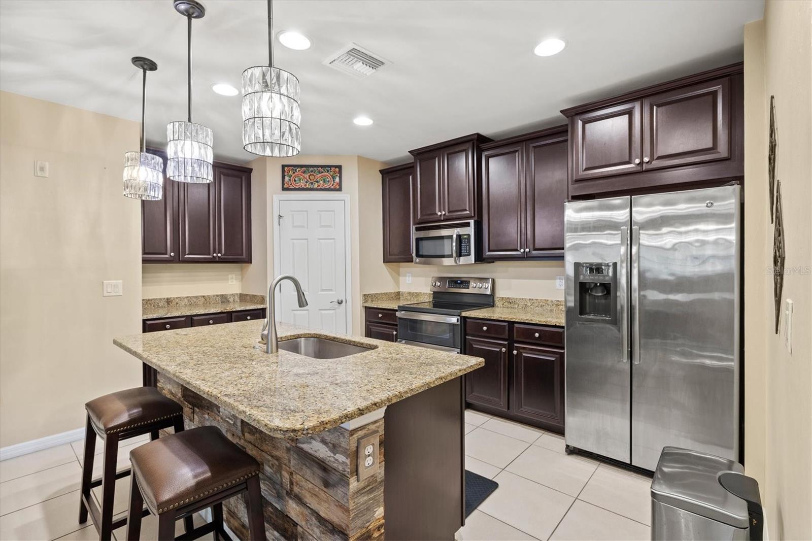 BAY STREET VILLAGE - Residential