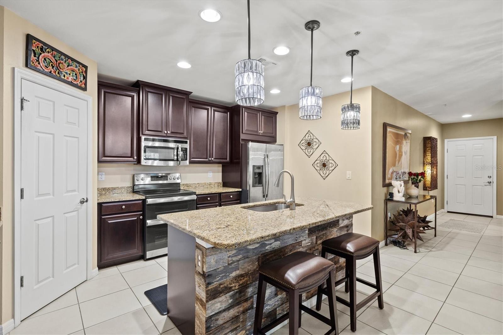 BAY STREET VILLAGE - Residential