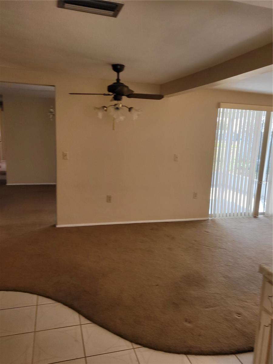 COLONIAL HILLS - Residential