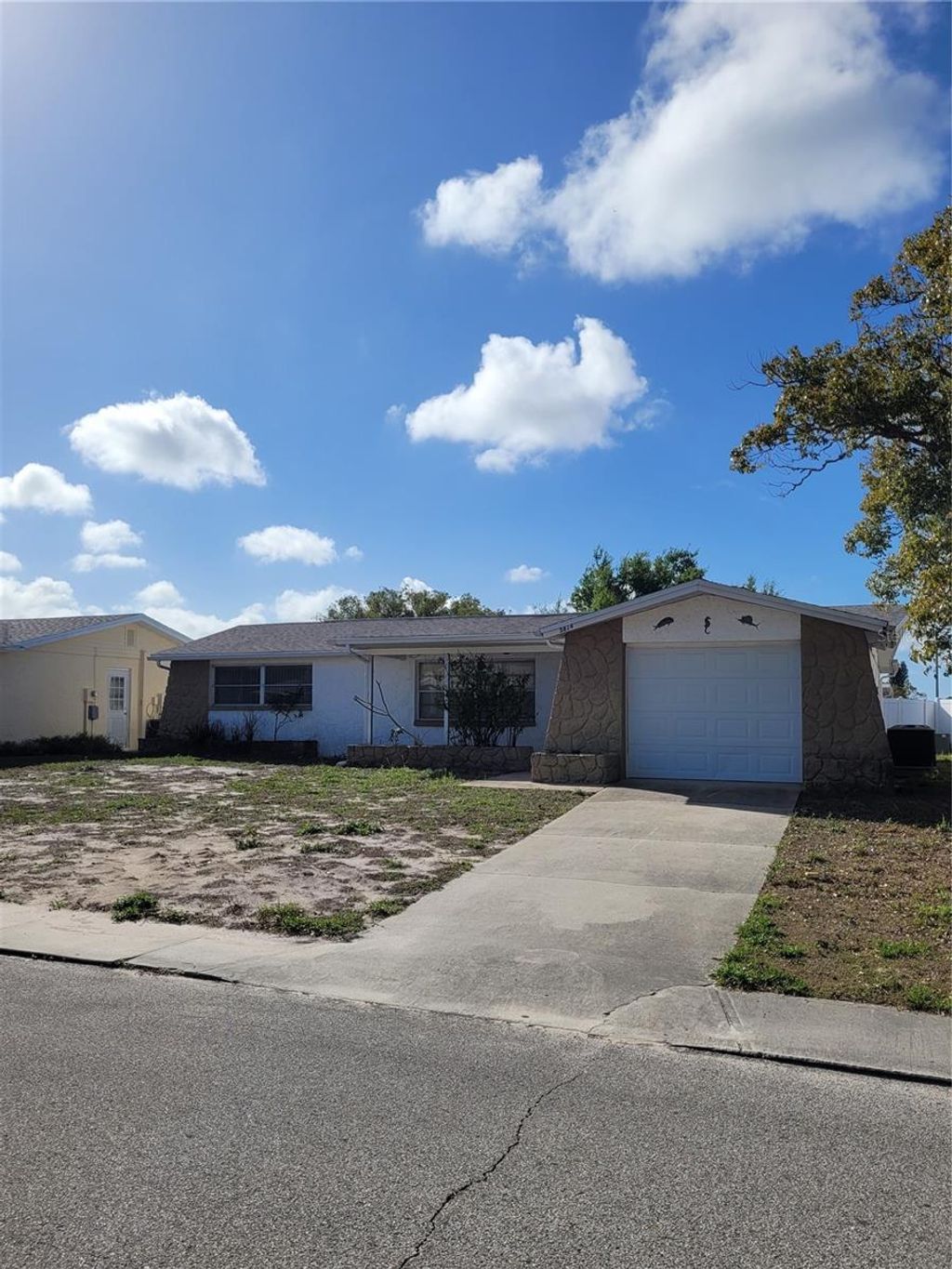 Photo of 5814 Liddell Drive, New Port Richey, FL 34652 (MLS # TB8481374)