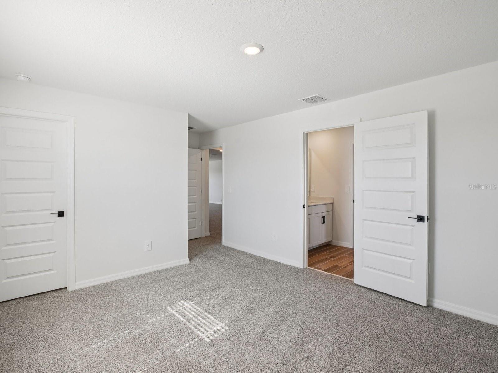 TWO RIVERS - Residential