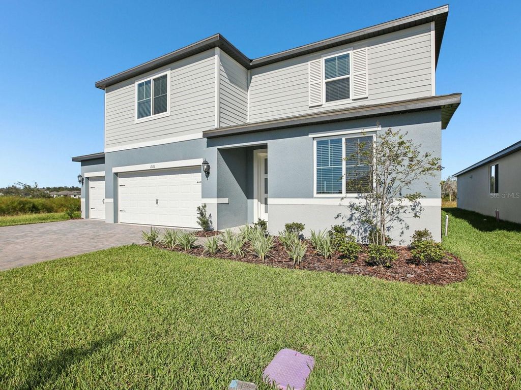 Photo of 1922 Coolridge Place, Zephyrhills, FL 33541 (MLS # O6342332)