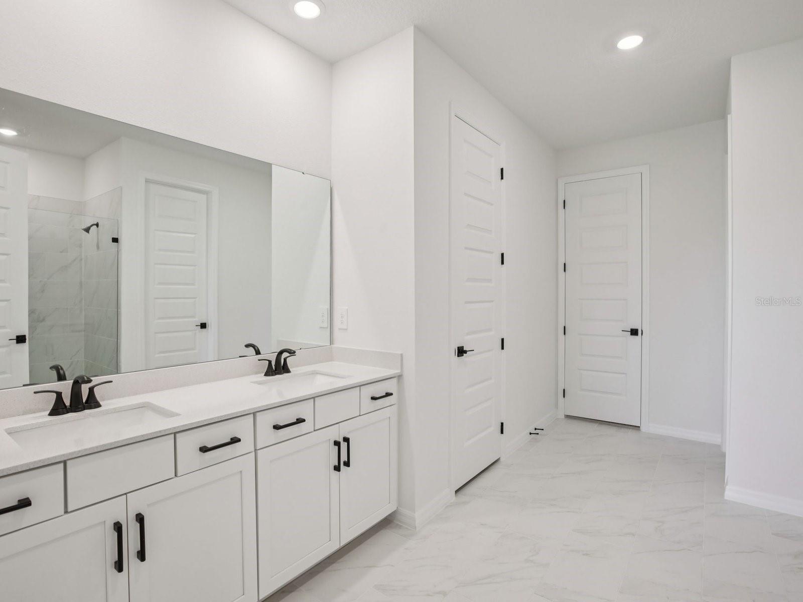 TWO RIVERS - Residential